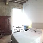Vicolo del Lupo Guesthouse